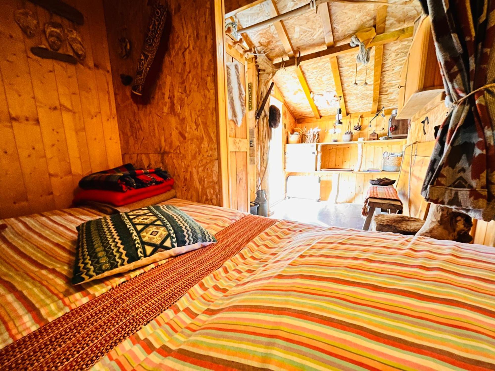 La Cabane Perchee Du Trappeur Écrainville Екстериор снимка
