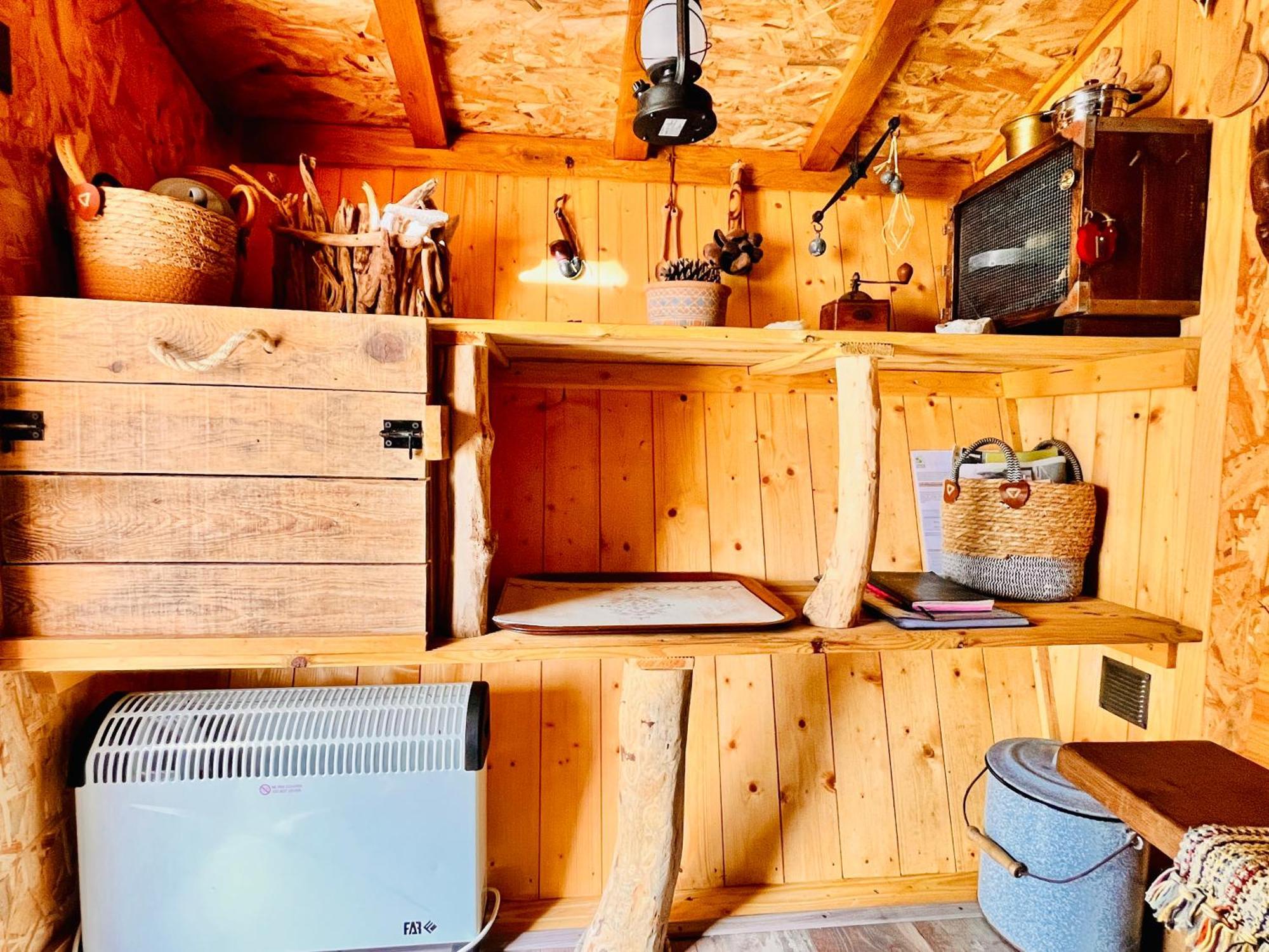 La Cabane Perchee Du Trappeur Écrainville Екстериор снимка
